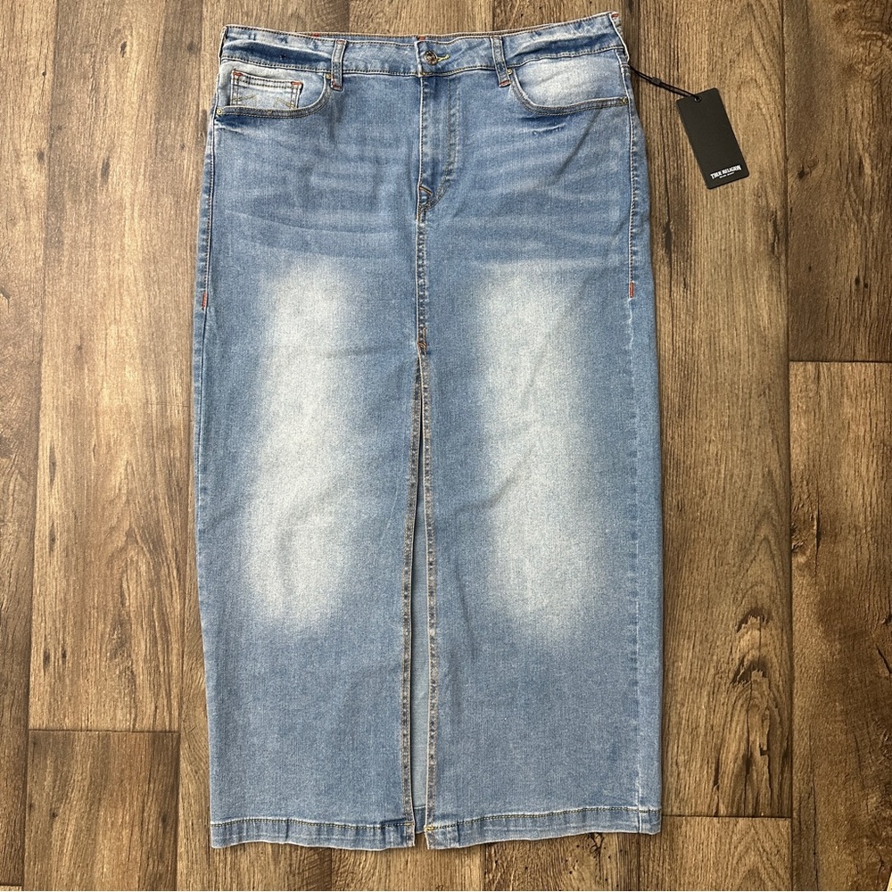 True Religion Slit Maxi Denim Skirt Women’s Size 33 Light Blue